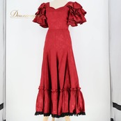フラメンコ 衣装 BABY TEARS ベビーティアーズ ツーピース レッド系 赤 黒 花 花柄 トップス ファルダ スカート ボランテ フリル 上下セット セットアップ 光沢 高級感 上品 華やか レース かわいい ボリューム ダンス衣装 イベント ステージ