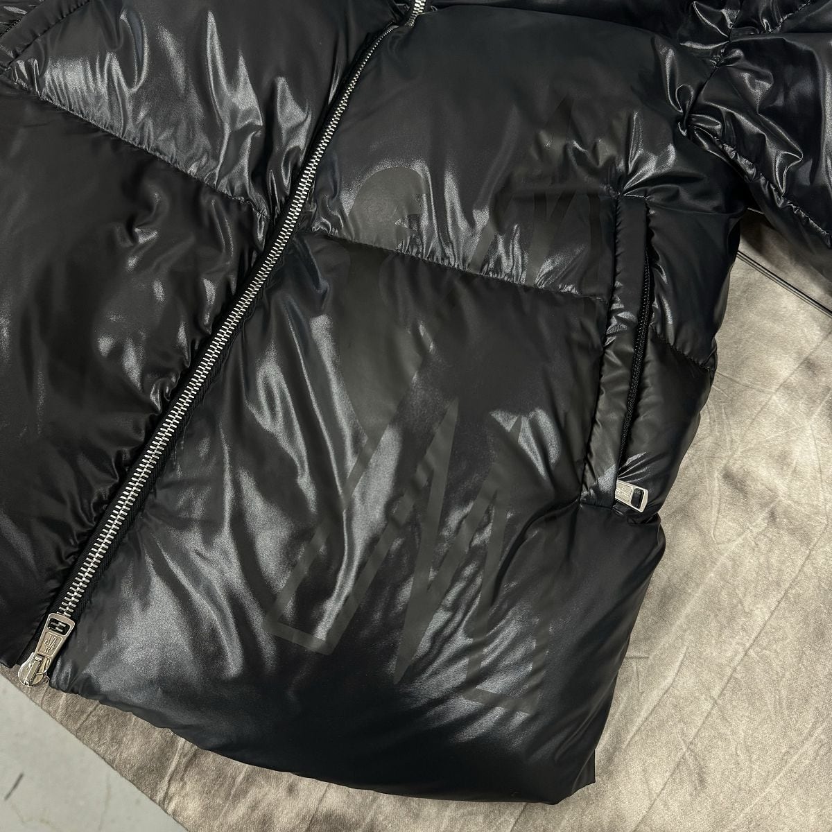 MONCLER/モンクレール【19AW】FRIESIAN GIUBBOTTO ダウン MONCLER/モンクレール【19AW】FRIESIAN GIUBBOTTO ダウン
