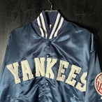 Yankees / ヤンキース / ナイロンスタジャン / 刺繍ロゴ / サテンジャケット / MLB / ネイビー / アーチロゴ