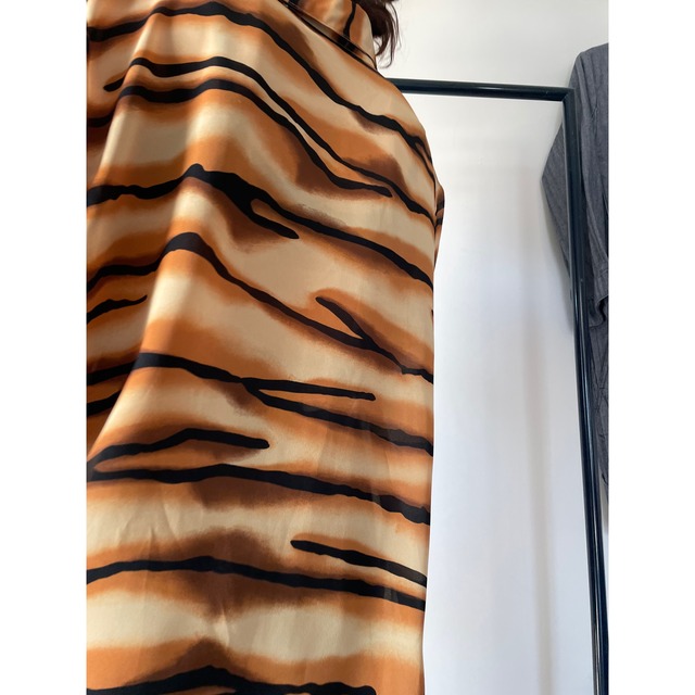 Nuance tiger blouse