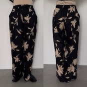 【受注予約:5月下旬入荷予定】柄マットサテンイージーPT/ブラック