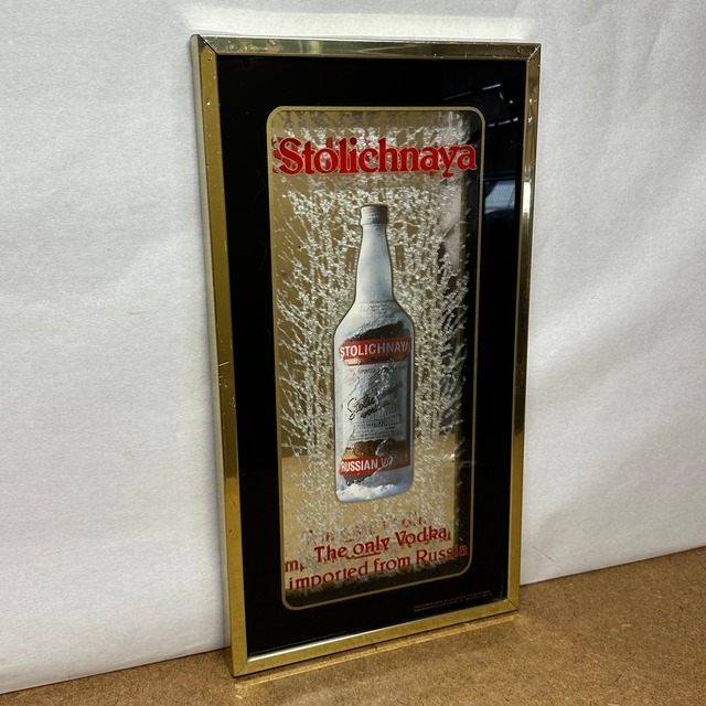 Stolichnaya ウォッカ 広告ミラー 壁掛け ディスプレイ用パブミラー