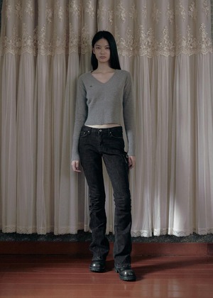 [BOHEMIAN SEOUL] SNOW WASHED LEG SHIRRING JEANS, SNOW BLACK 正規品 韓国ブランド 韓国通販 韓国代行 韓国ファッション bohemseo ボヘミアンソウル 日本 店舗