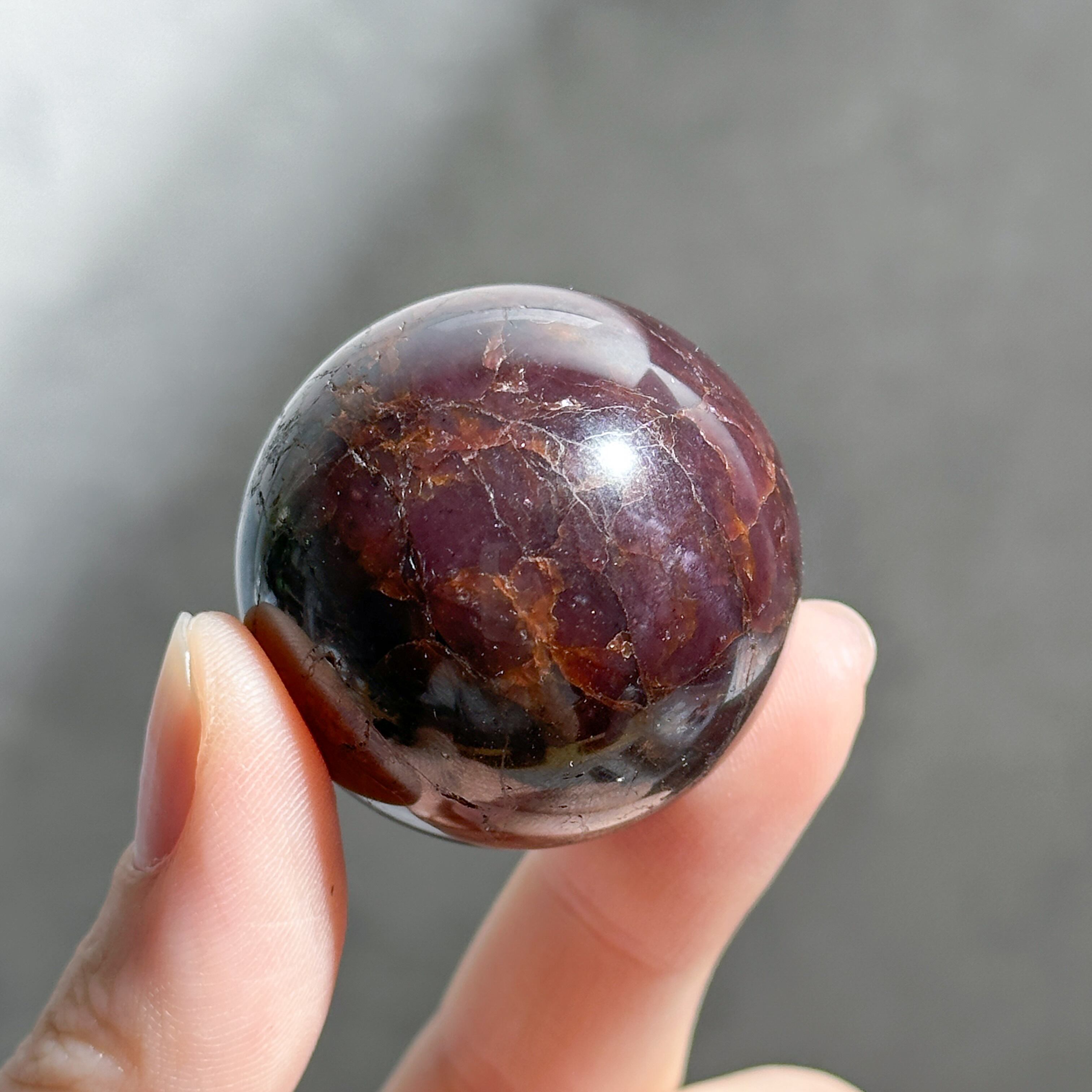 スターガーネット スフィア（丸玉）33◇Garnet◇天然石・鉱物
