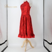 フラダンス 衣装 ワンピース ドレス レッド系 プルメリア柄 ハワイアンプリント アロハ フラ ダンス レッスン 練習 ハイネック フリル ノースリーブ 華やか 鮮やか 上品 大人っぽい かわいい おしゃれ ブラック系 赤 黒 フラダンス衣装 大人用 ハワイアン スカート フリル裾 かわいいデザイン お洒落 エレガント