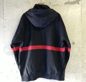 nike air jordan nylon jacket 小岩店 | What'z up