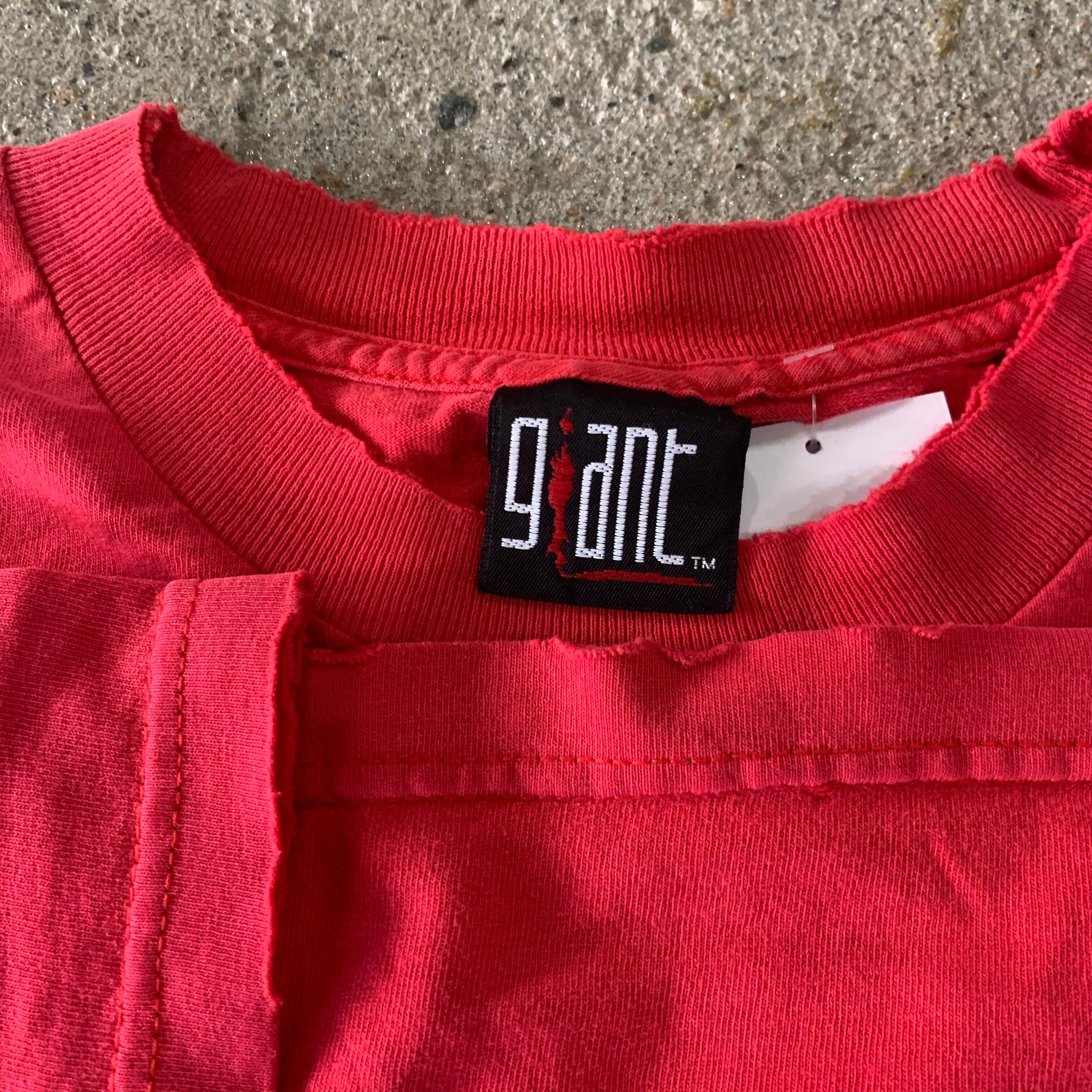 2000s RED HOT CHILLI PEPPERS T-shirt | What