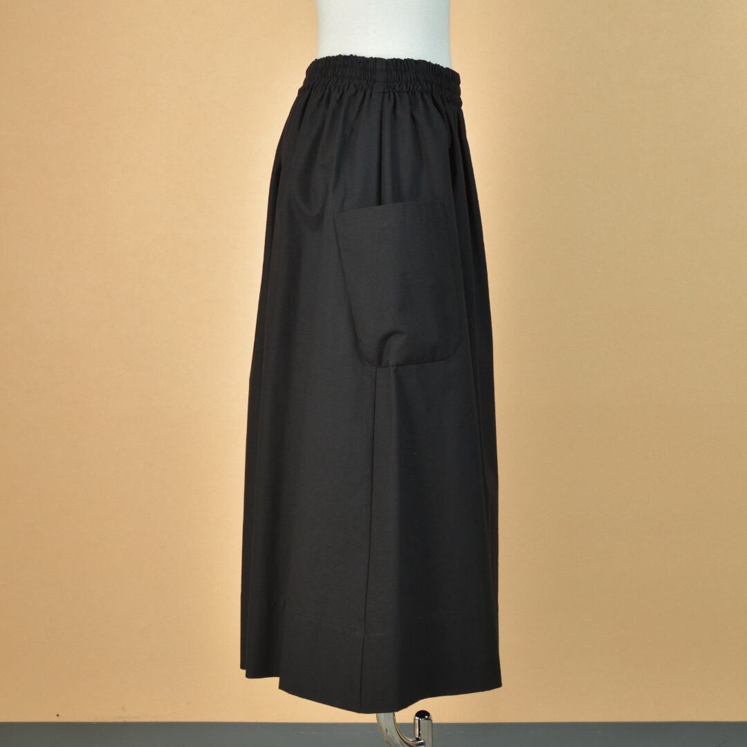 atelier naruse アトリエナルセ コットンパッチポケットスカート・ブラック