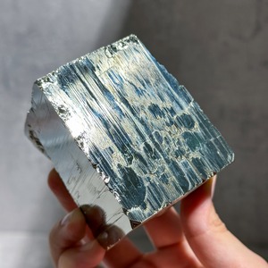 【高品質】パイライト 原石83◇Pyrite◇天然石・鉱物・パワーストーン