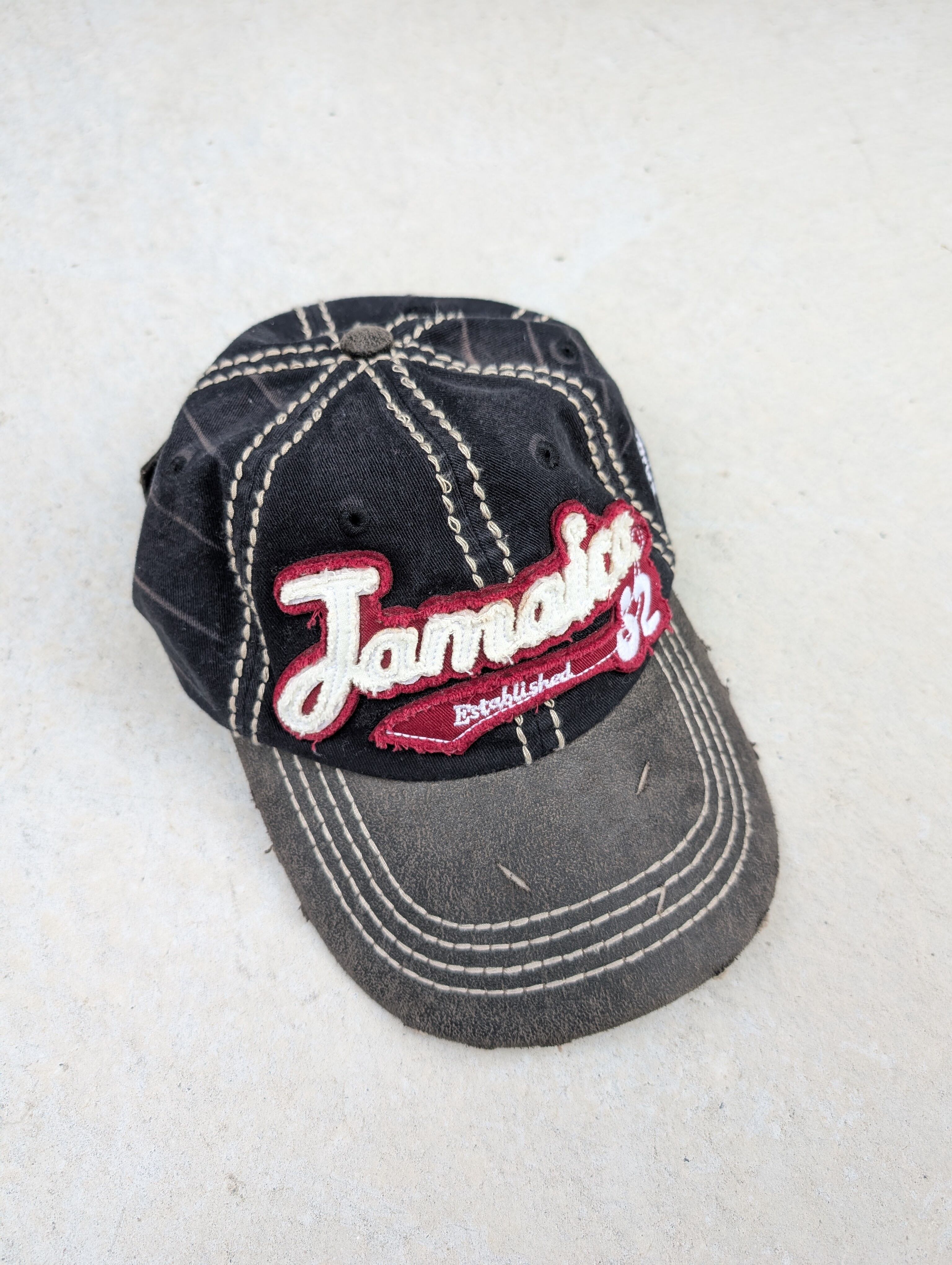 "JAMAICA" fade & damage design cap