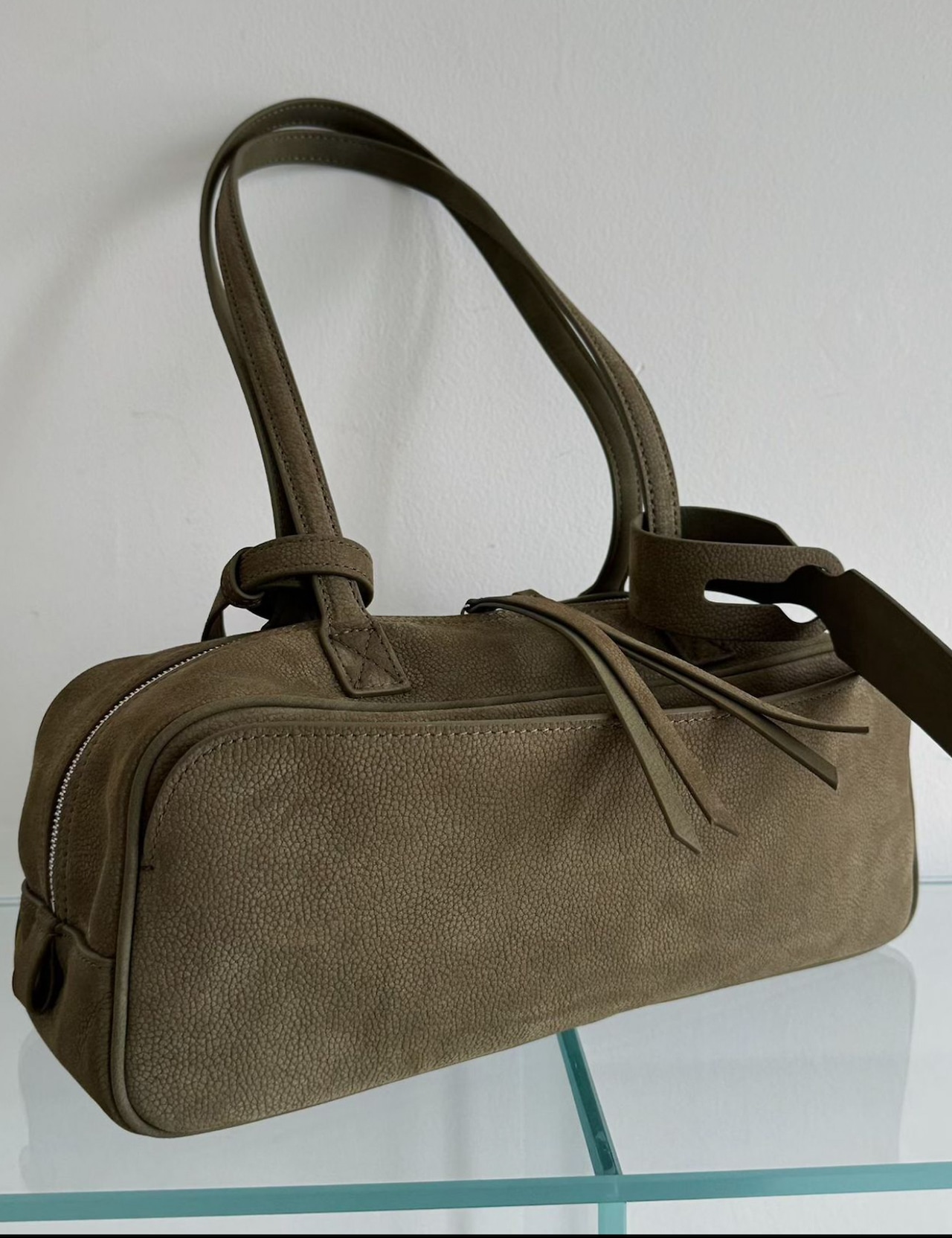 【新作5％OFF・3日間】牛革100％・Pocket Shoulder Bag_4colors