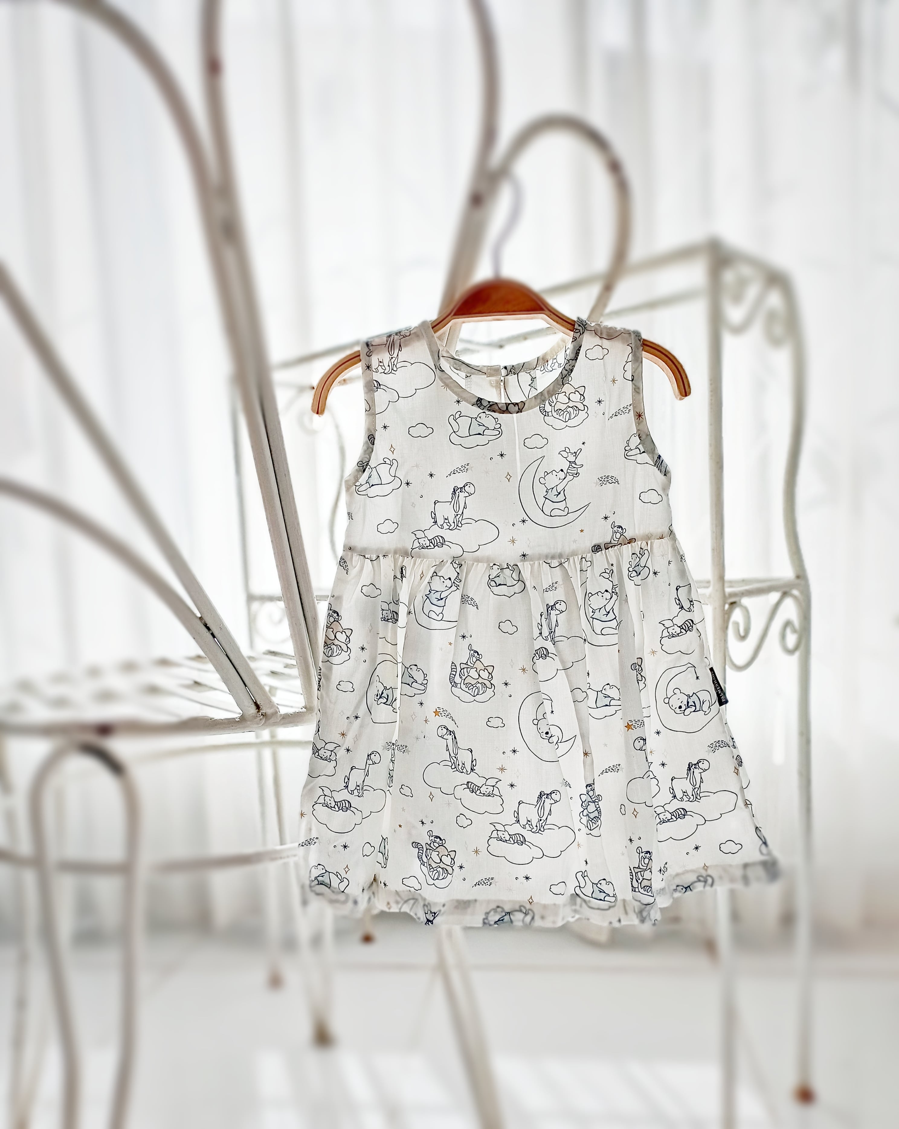 Little  PALMRHAUS/Organic Bamboo Cotton . Dreamy pooh /プーさんオーガニックコットンワンピ