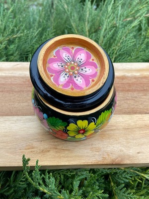 ペトリキウカ塗りのジュエリーボックス（人間国宝ホメンコ作）ウクライナ製