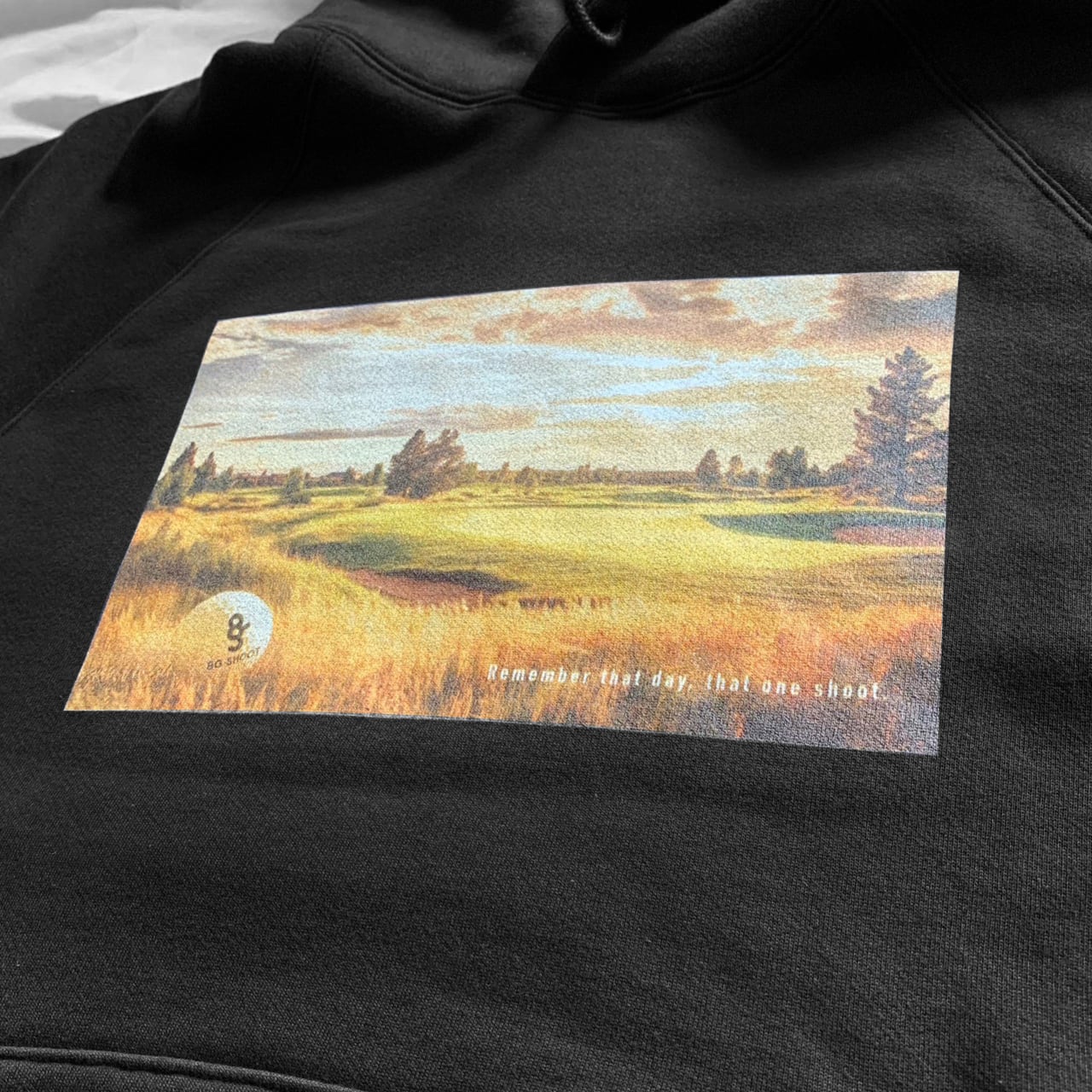 GRAPHIC PRINT SWEAT HOODIE -BLACK- | 8G SHOOT WEBSTORE