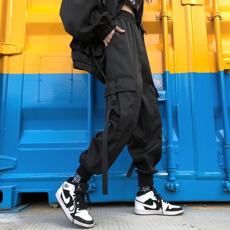 カーゴパンツ ゆったり かっこいい ブラック シンプル ストリート ミリタリーコーデ 韓国ファッション Luluca 韓国トレンドファッション Luluca ルルカ カーゴパンツ ゆったり かっこいい ブラック シンプル ストリート ミリタリーコーデ 韓国ファッション Luluca 韓国トレンドファッション Luluca ルルカ