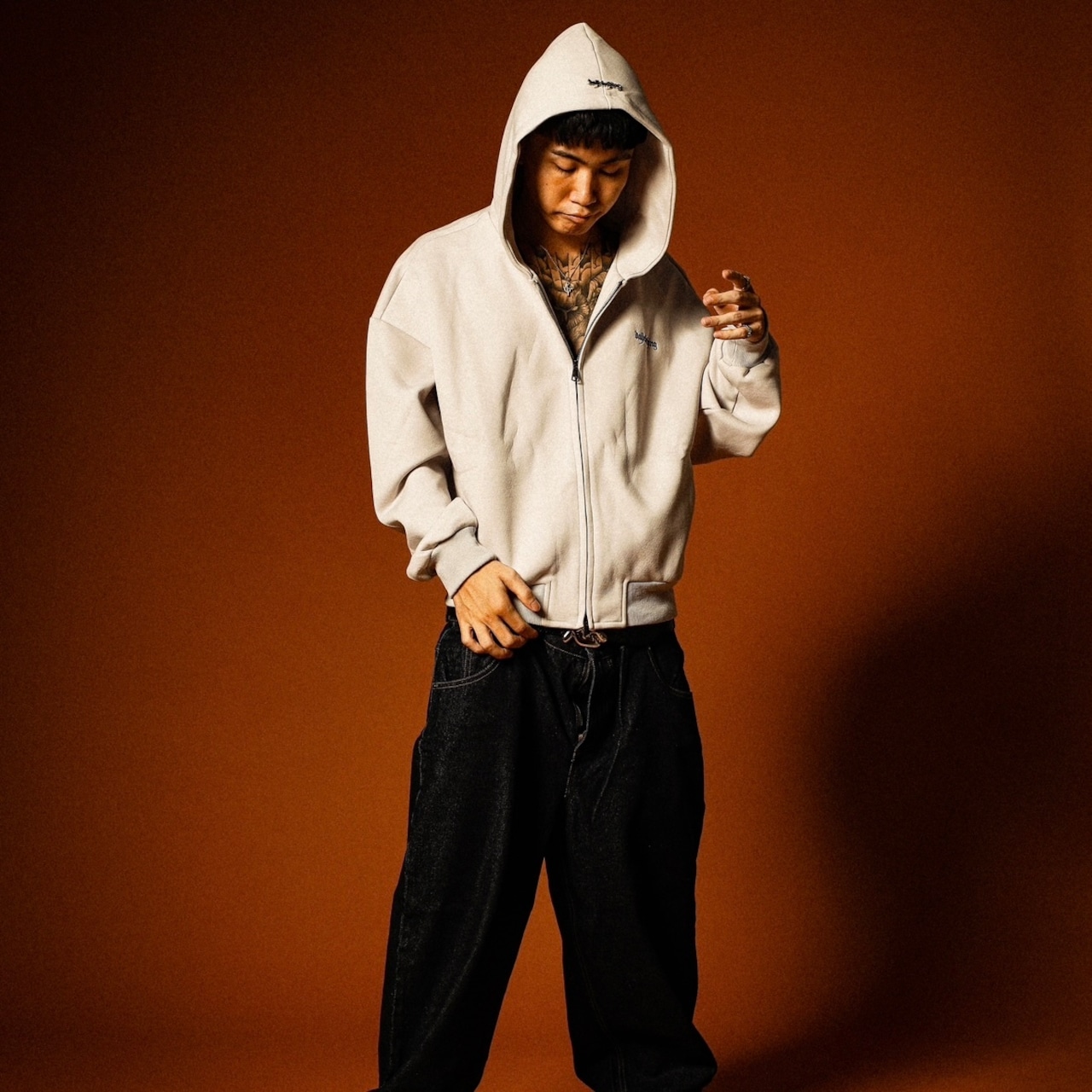 ESSENTIAL LOGO PREMIUM ZIP HOODIE