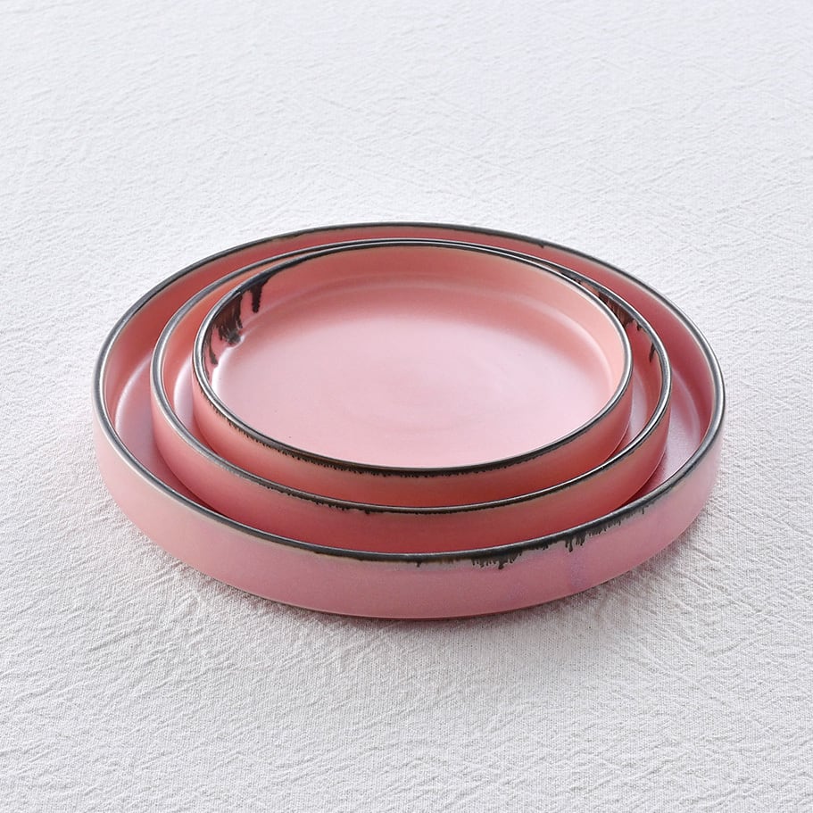 ピンクマット 15.5cmスタックプレート 渕錆 | 波佐見焼 和食器の通販