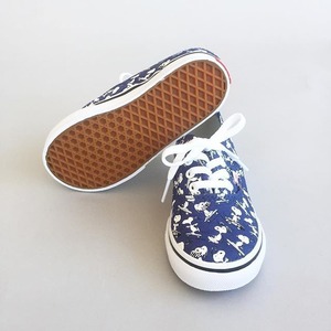 VANS × PEANUTS / AUTHENTIC / SNOOPY SKATING / NAVY /  バンズ×ピーナッツ / オーセンティック /  ネイビー / 子供サイズ