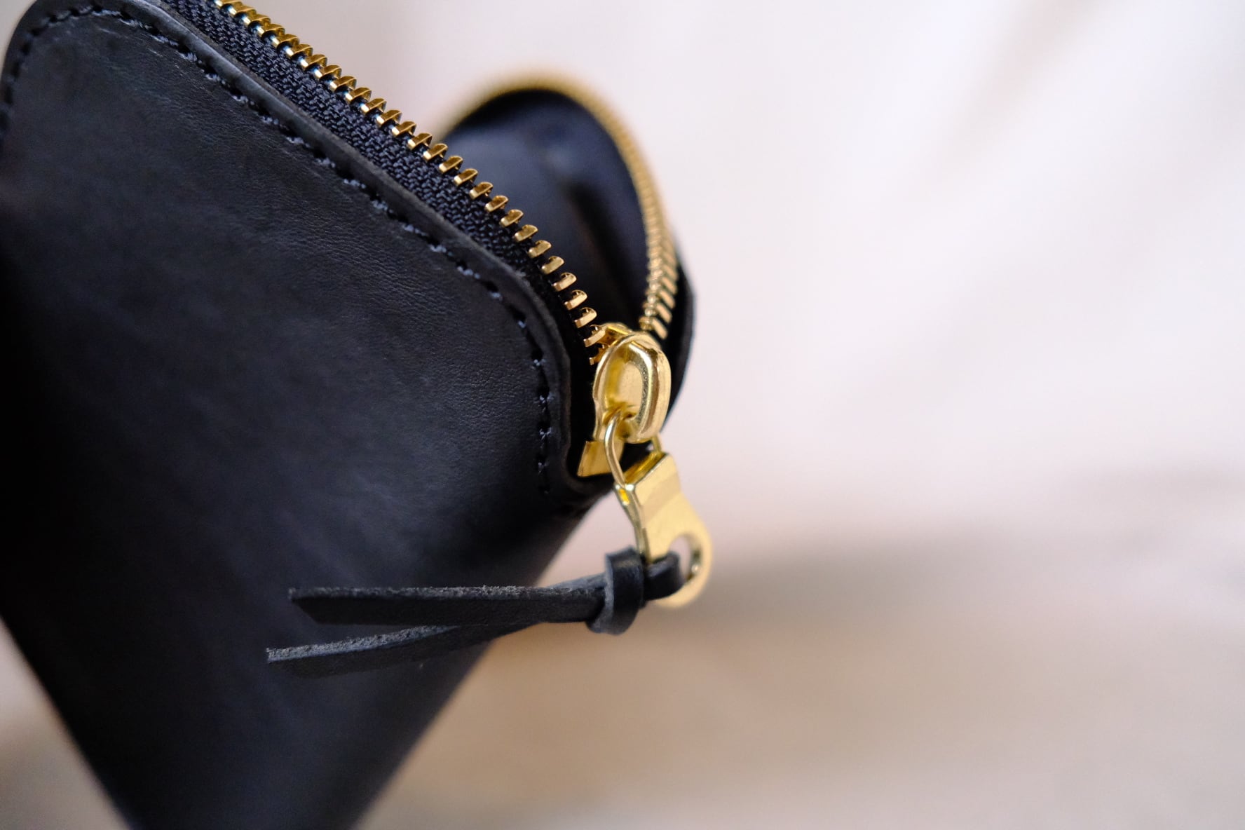 受注生産〉zip wallet 【9color】 | TENTE Handcrafted