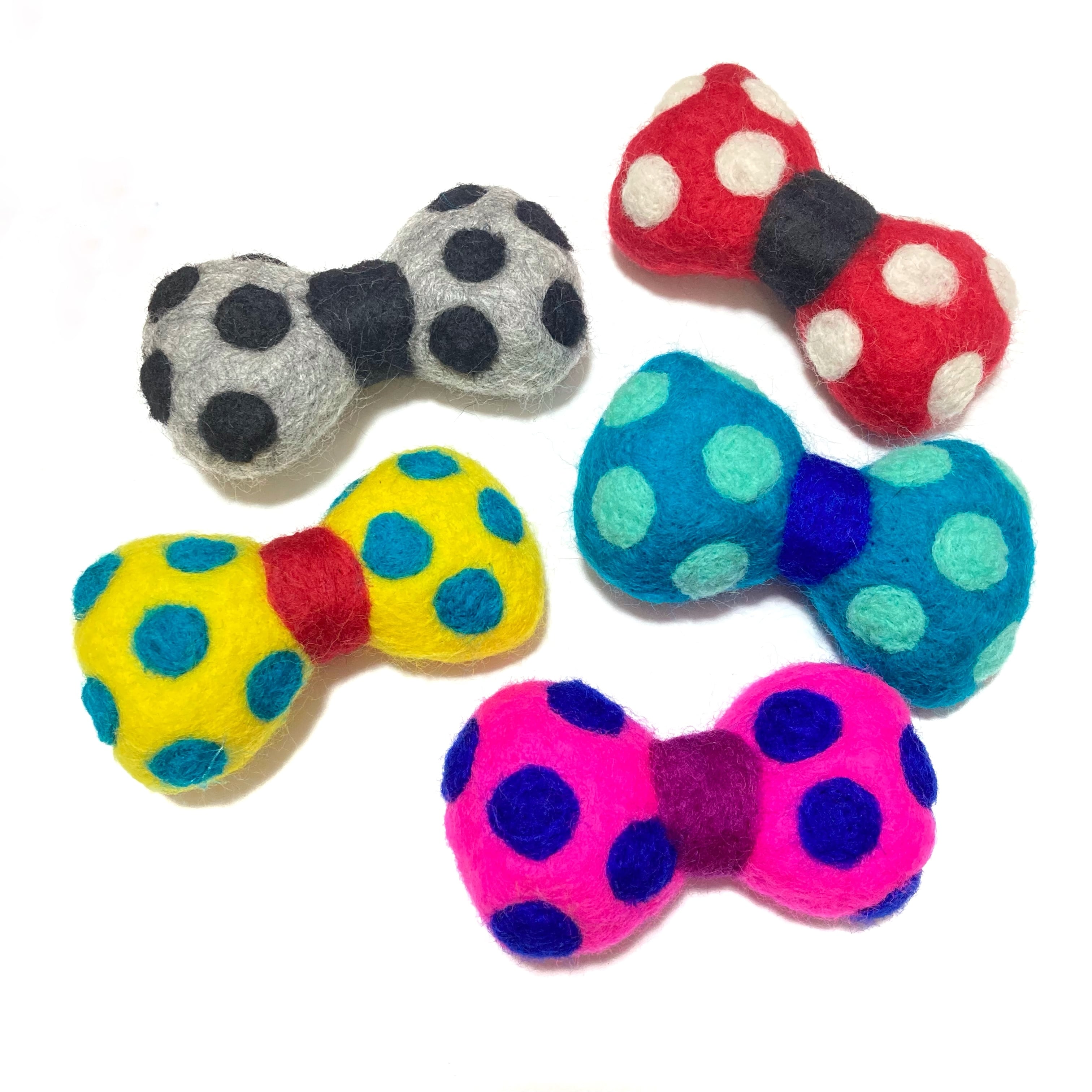 【1/31(土)21:00-2/8(日)23:59限定❣️】いっこの実 / リボンヘアクリップ