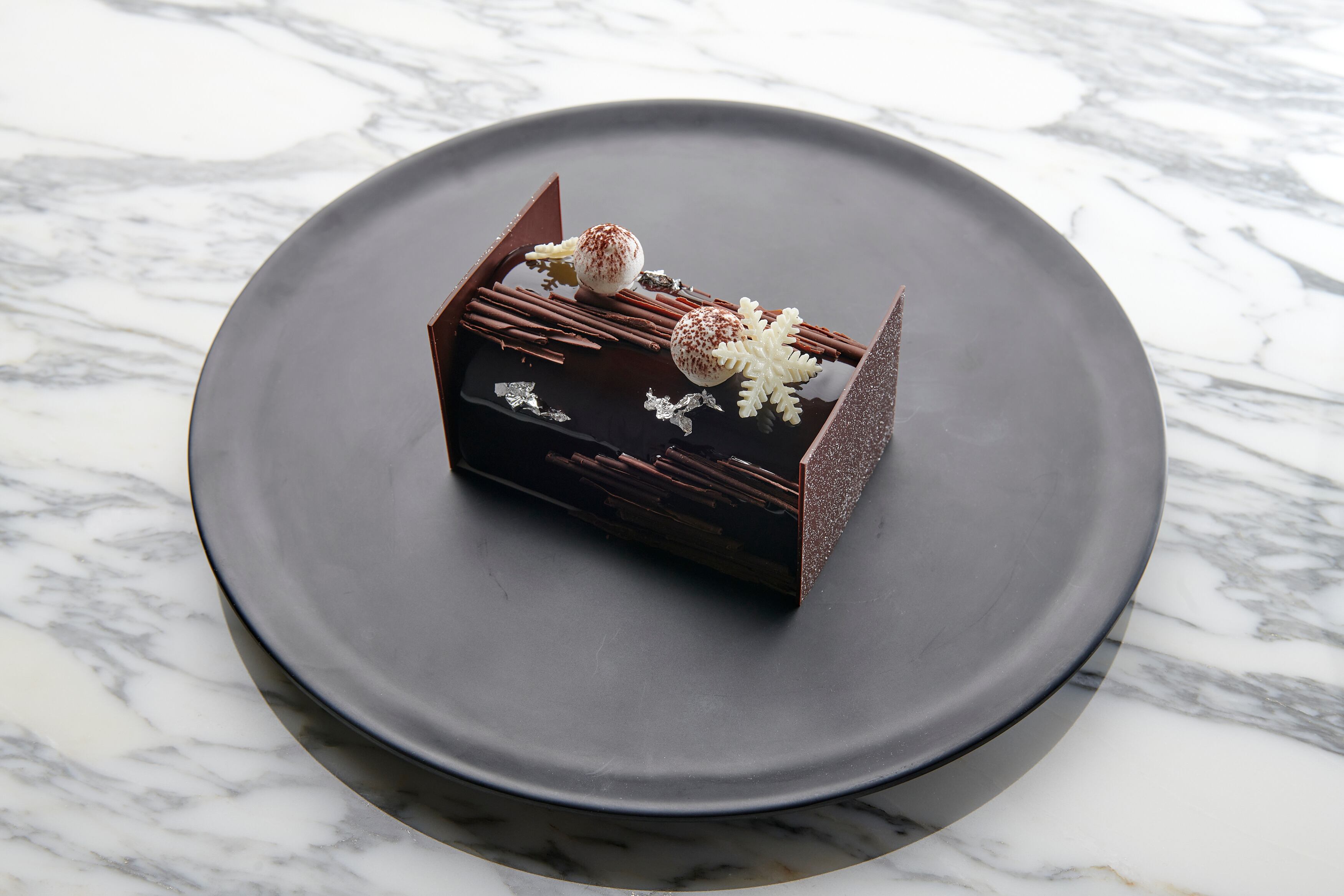 ビュッシュ・ド・ノエル ショコラ ポワール ロマラン