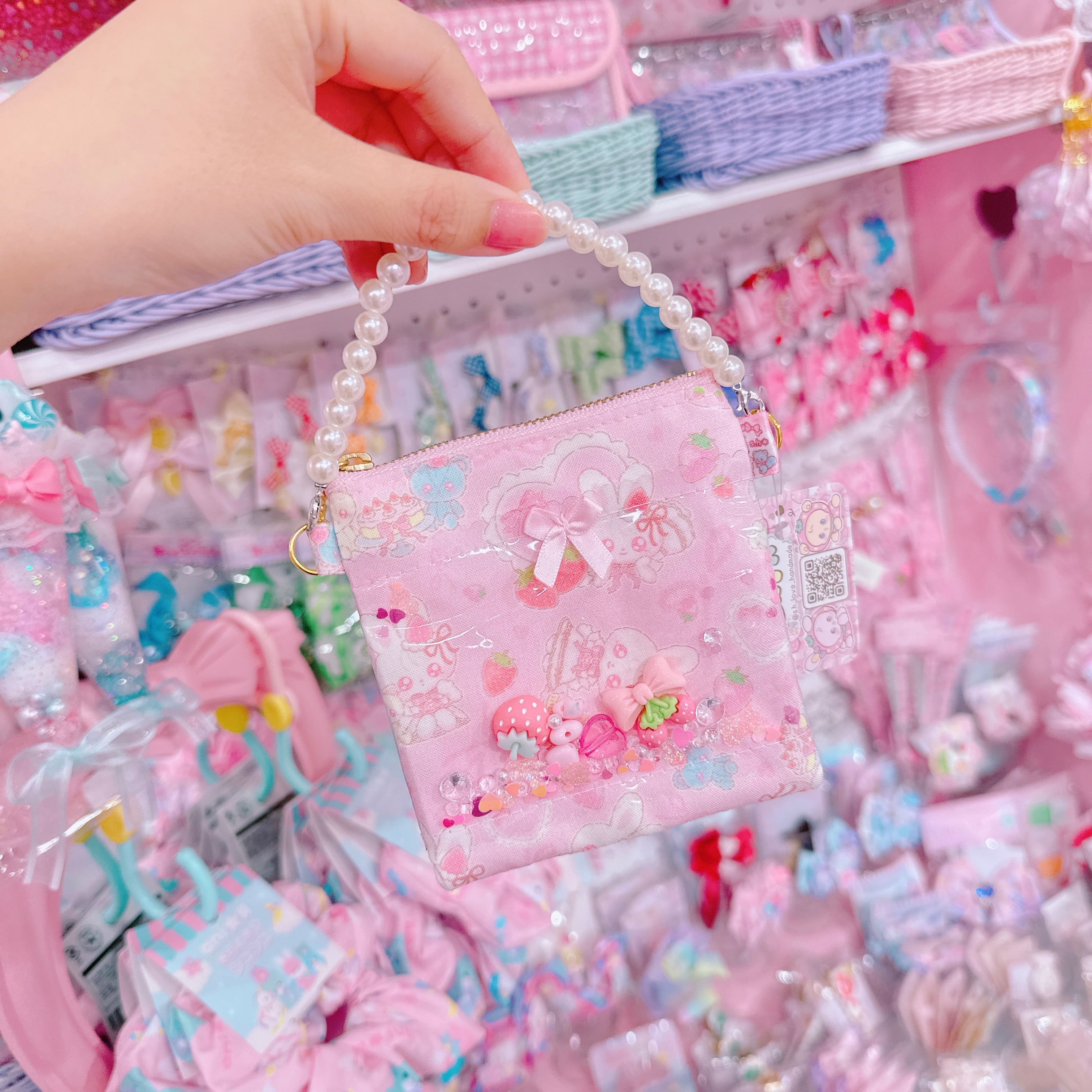 【N9】18-3バッグチャームポーチ