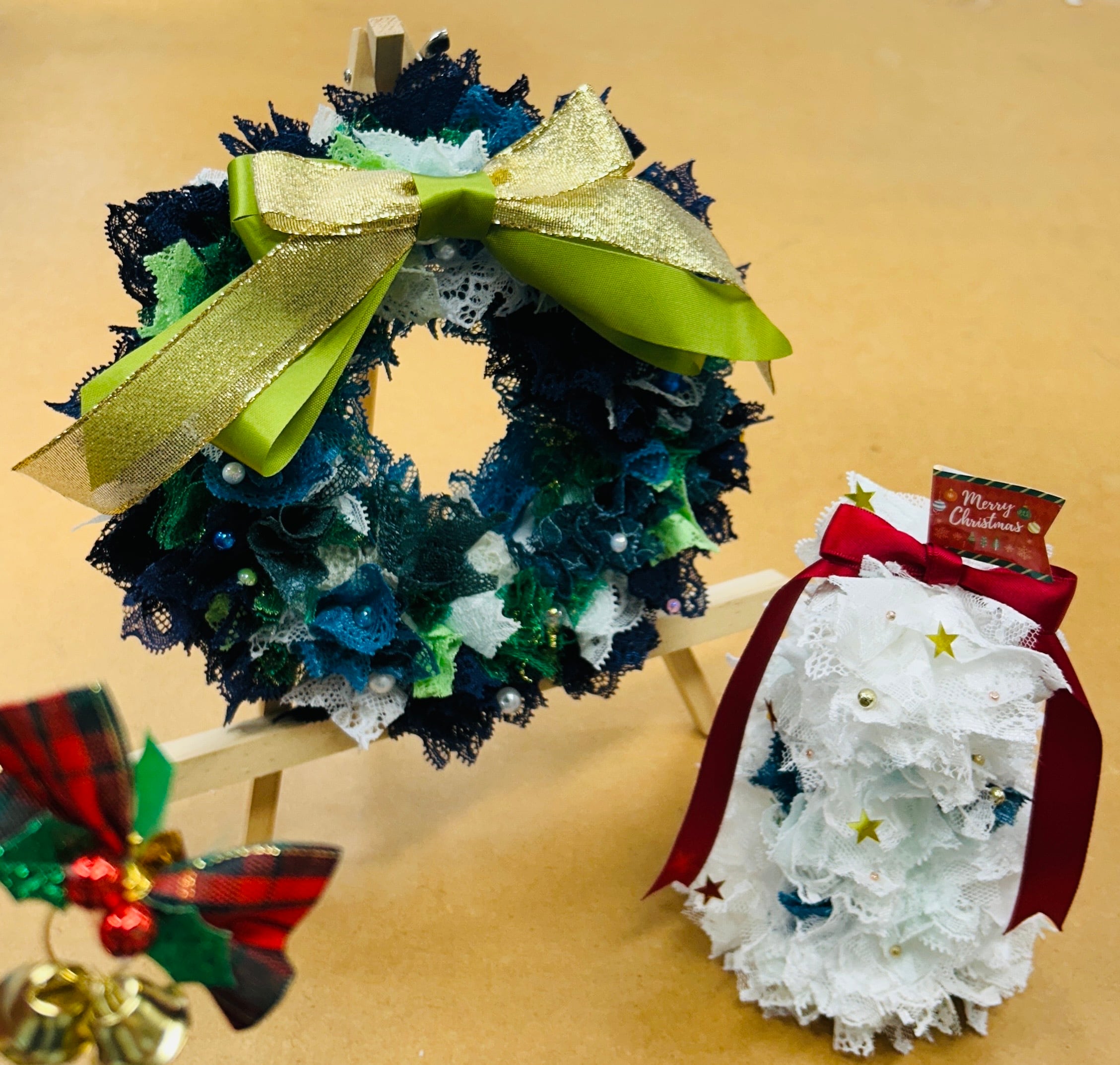 レースでつくるクリスマスツリーワークショップ12月14日(日)