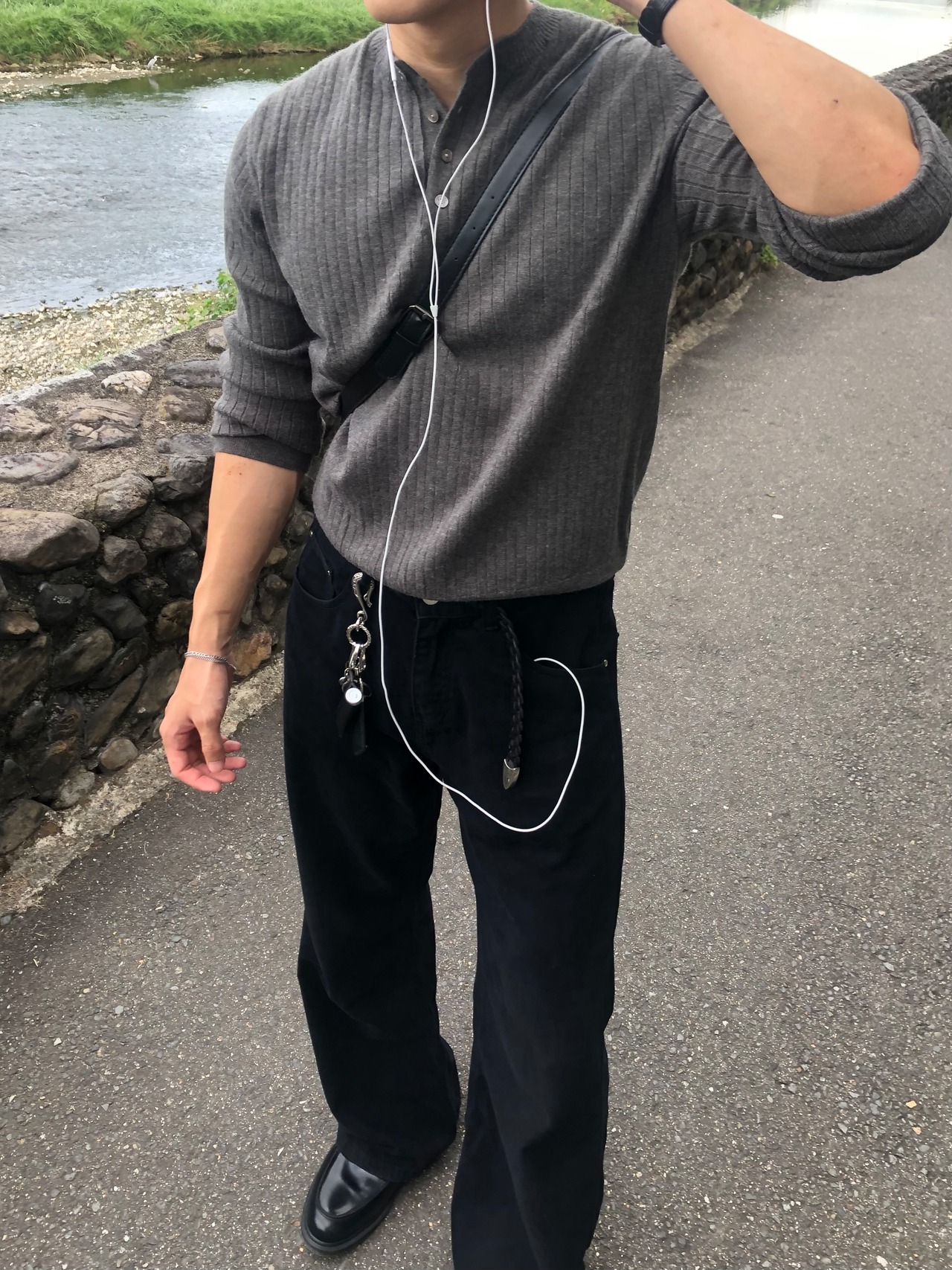 【Muscle Fit】Cashmere Ribbed Henley Neck Knit (5color) - 18
