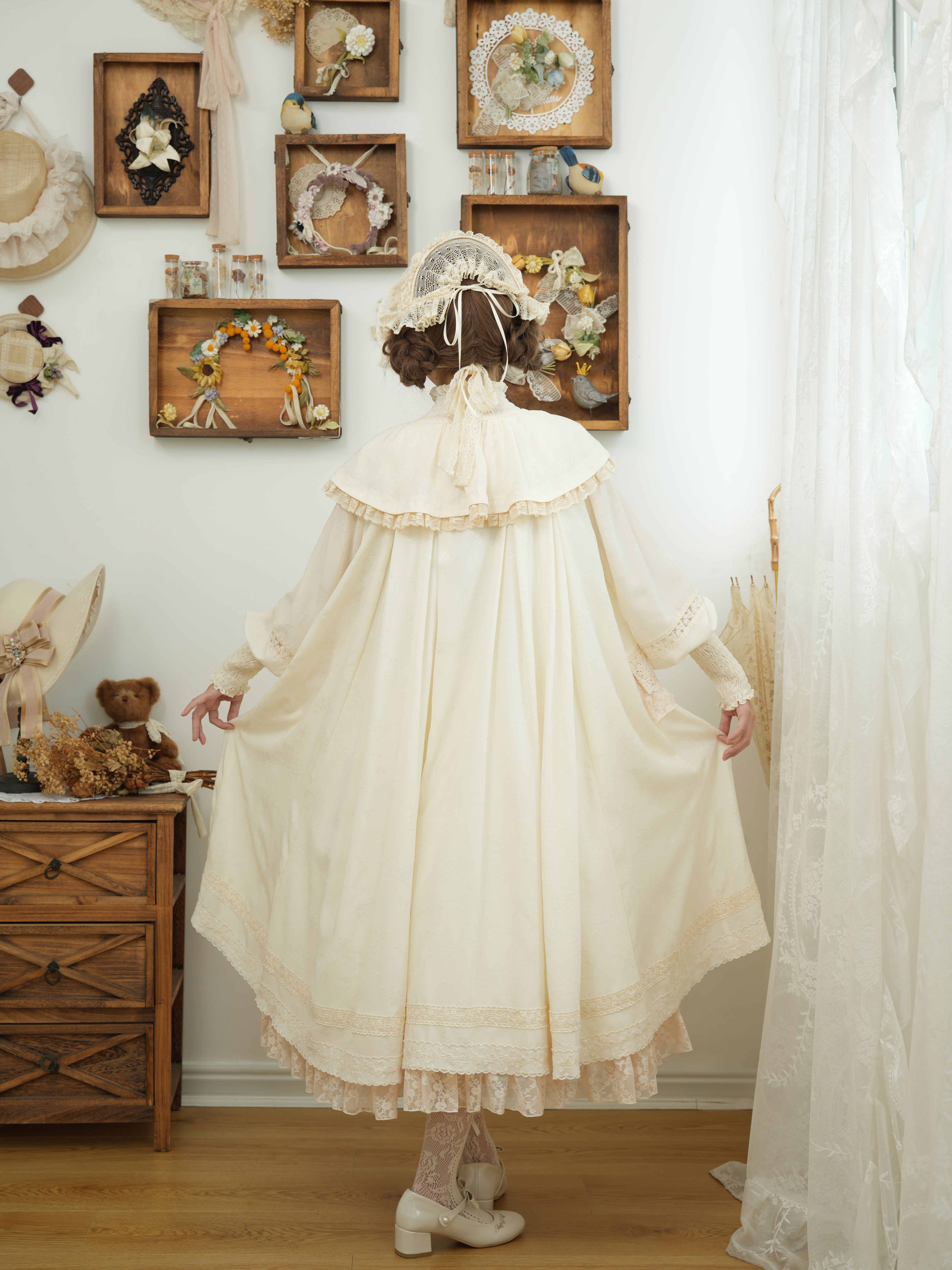 小夜啼鳥と薔薇 ラッフルカラーワンピース | HoshibakoWorks