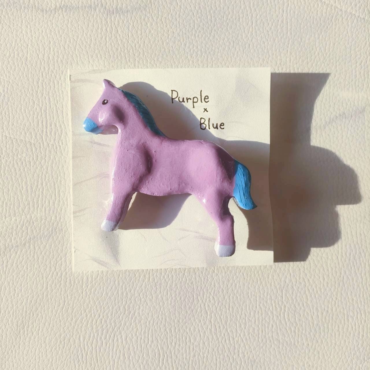 あなたの愛馬はどの子？カラフルホースブローチ