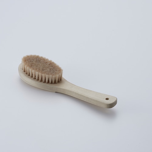 ボディブラシ 身体用 中柄 白馬毛の尻尾　／　Body Brush　for Body (medium size, the tail of a white horse)