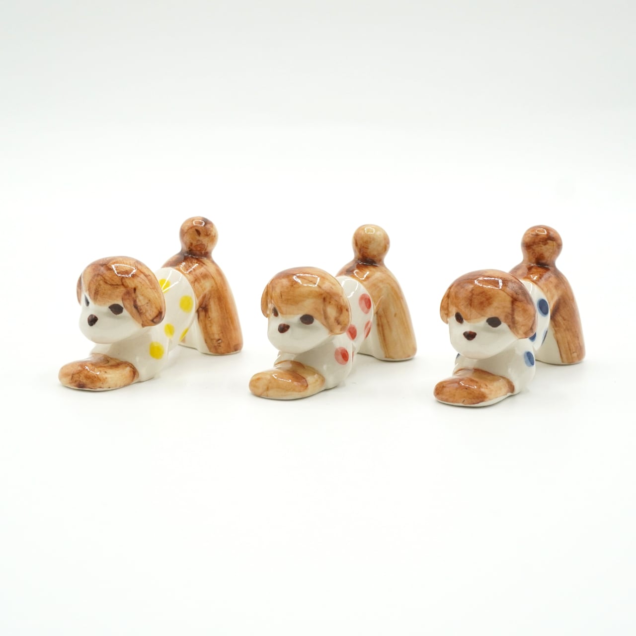 箸置き　カトラリー休め　4個セット　シェル製　犬、雪だるま、トナカイ プードル 犬箸置き 波佐見焼【日本製】 | コトノハ
