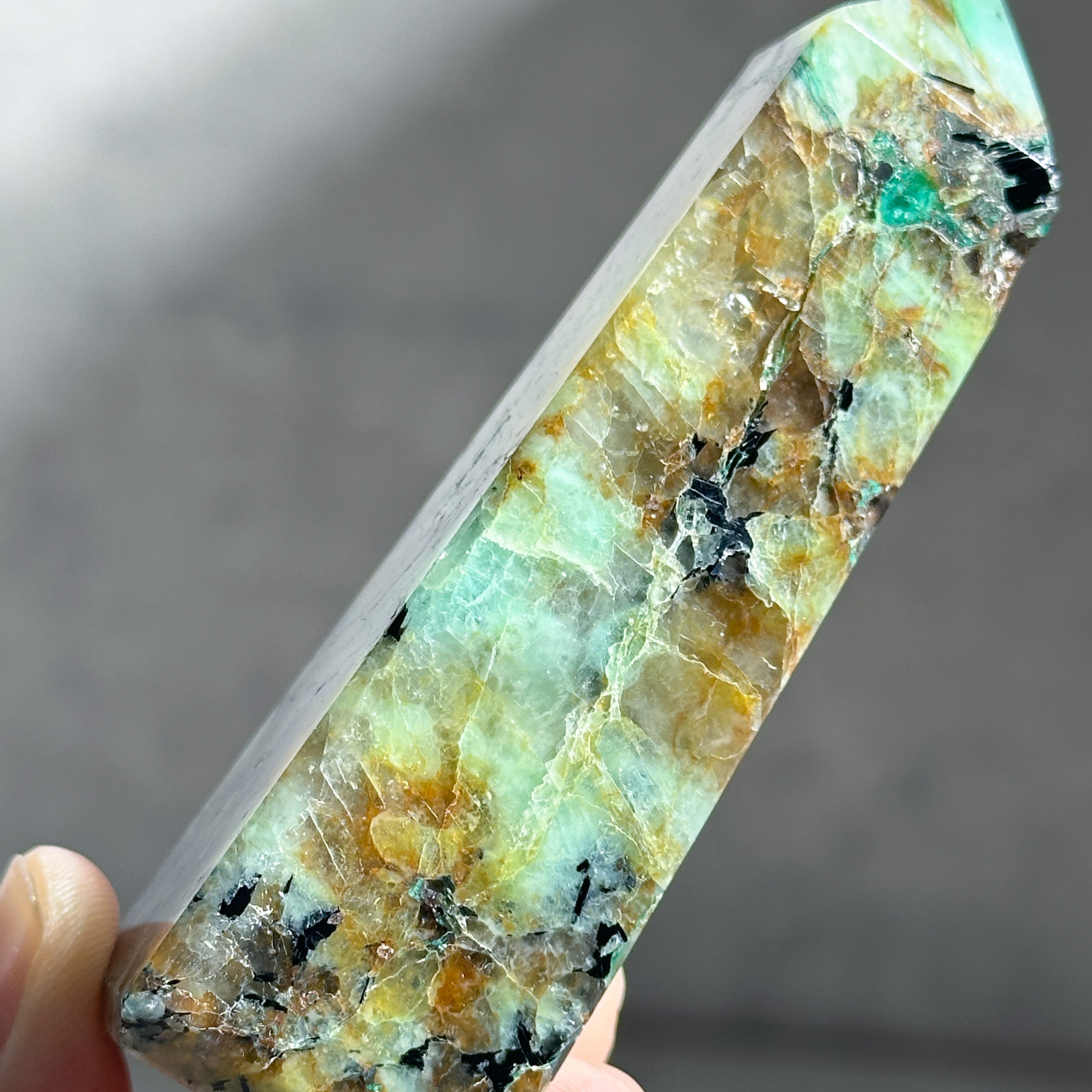 フェニックスストーン タワー型71◇ Phoenix Stone ◇天然石・鉱物