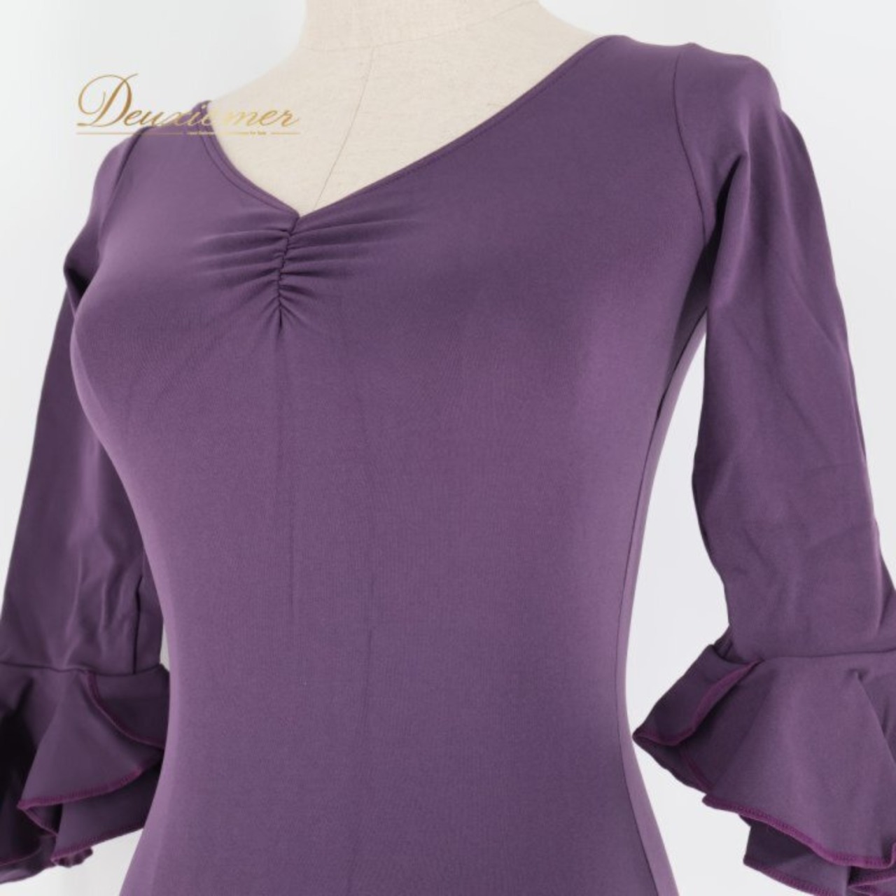 バレエ 衣装 チャコット Chacott 日本製 レオタード パープル系 紫 無地 ストレッチ 伸縮 インナー ダンス パーティ 発表会 レッスン 練習着 レオタード 紫系レオタード シンプル 無地レオタード バレエ用下着 ダンスインナー 大人バレエ レディース バレエレッスン 発表会衣装 練習着 バレエ用品 舞台 衣装用