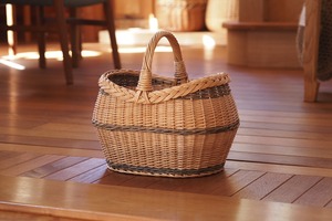 柳編みバスケット　ラトビア共和国