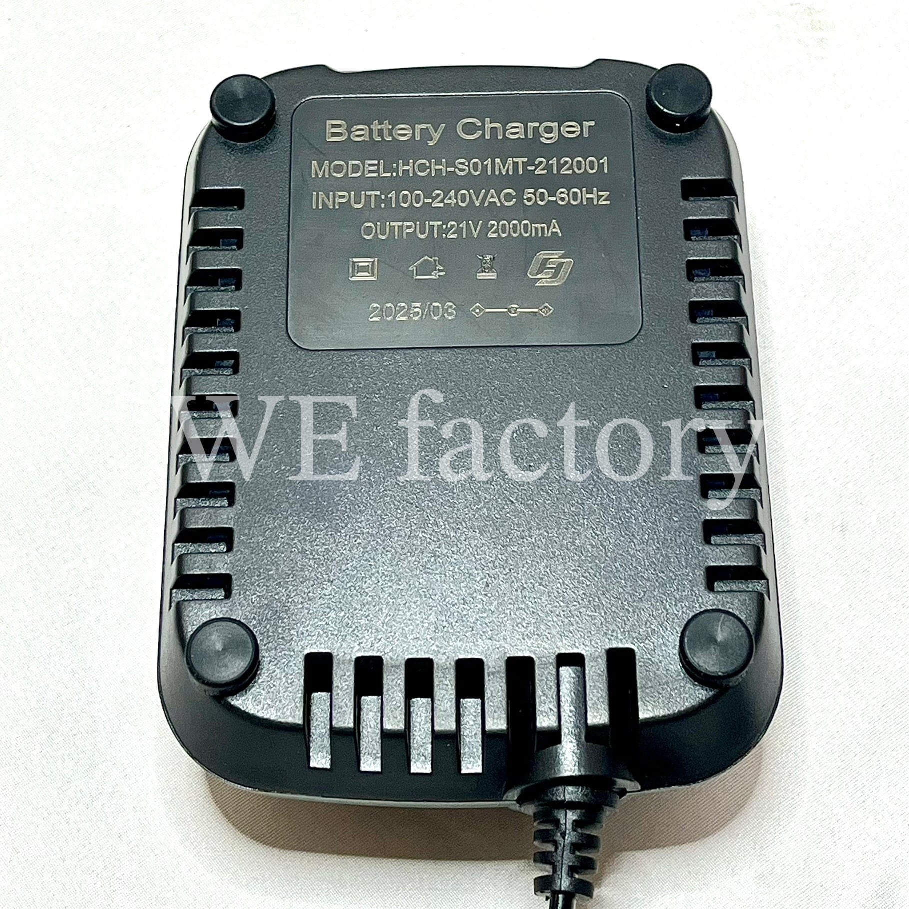 WE factory DC18RC 18V マキタ互換バッテリー充電器 電流2A | WE factory