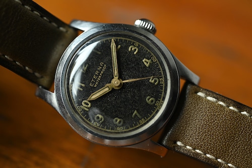 【腕時計】1945年製 ETERNA "Full Arabic" エテルナ 手巻き スクリューバック ミリタリーフェイス