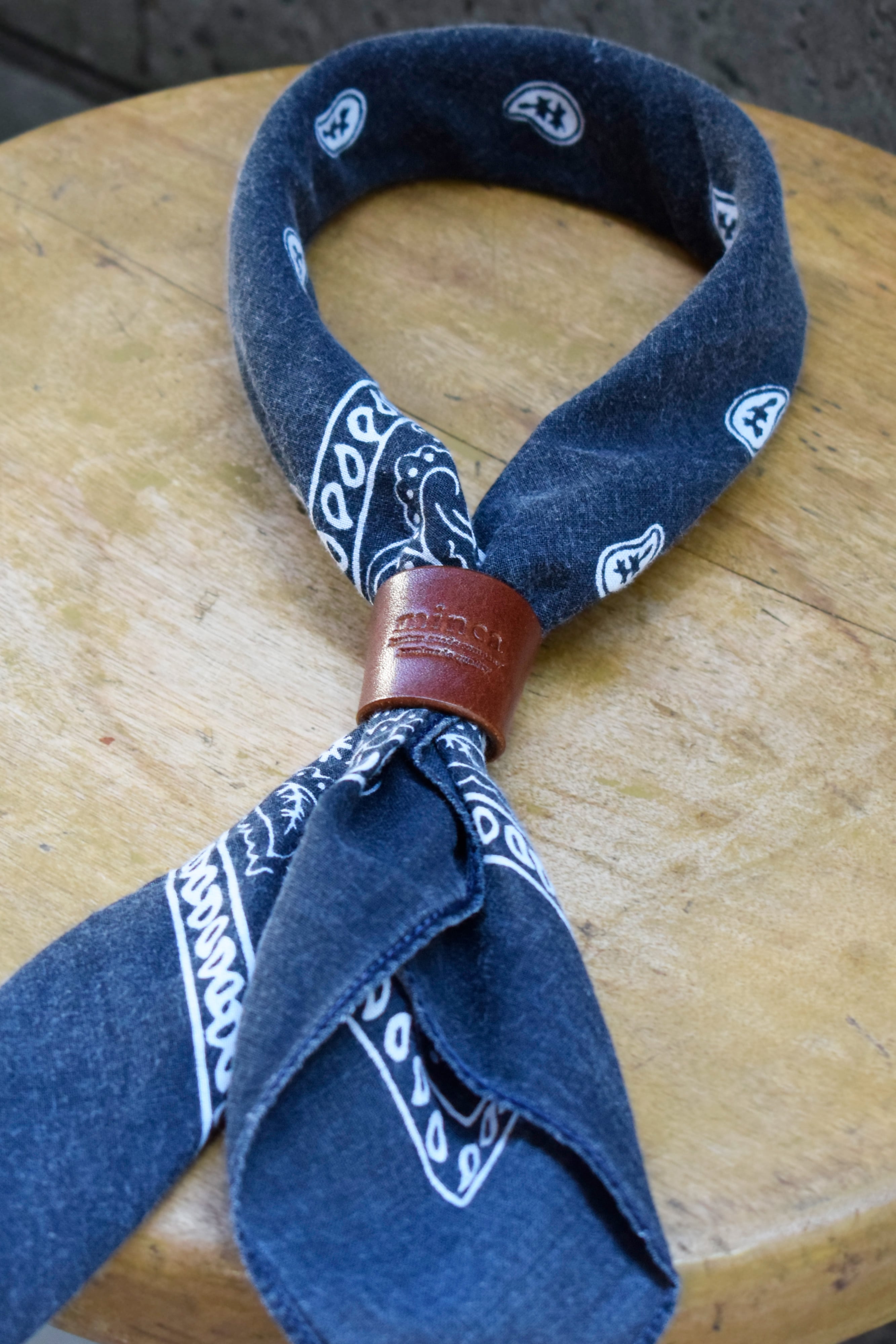 Bandana holder | 高級皮革ならminca｜栃木レザーのバッグ 財布 名刺入