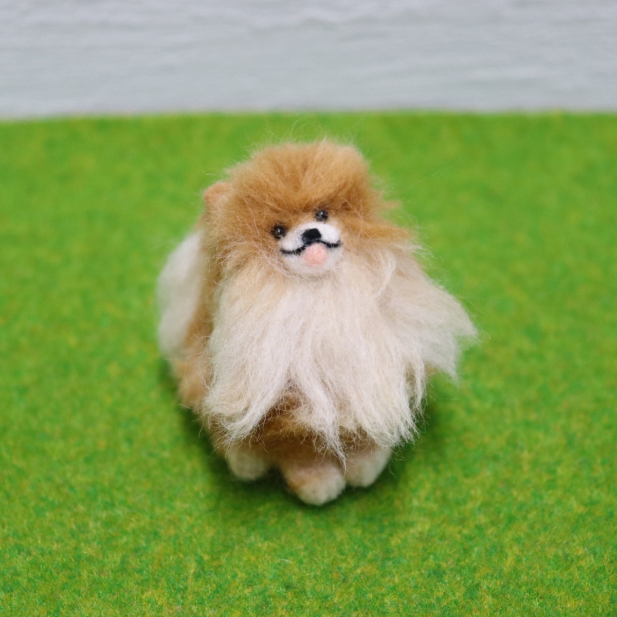 羊毛フェルト ポメラニアン 置物 | トイロ｜水引・羊毛フェルト