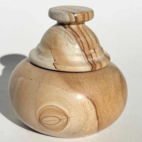 Natural stone trinket box