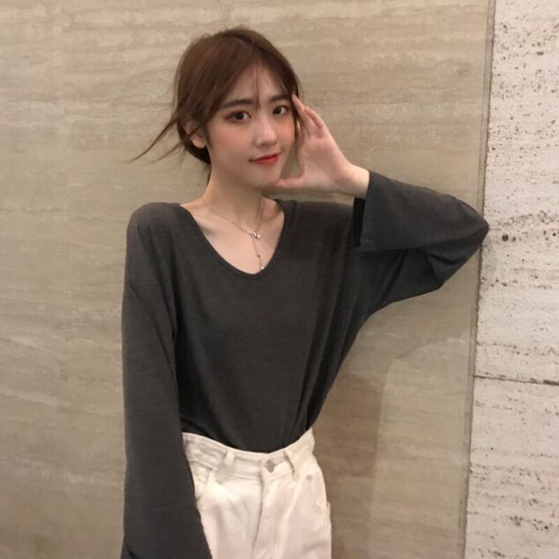 ルーズなVネック長袖Tシャツ秋黒ボトミングシャツ春秋ポートスタイルレディース2020ニューホワイトトップトレンド 萌量不足49481453286