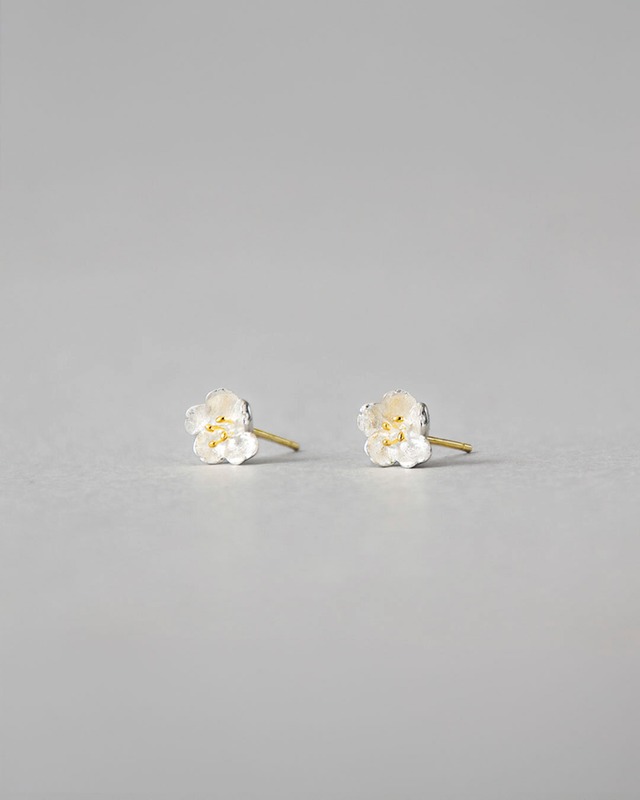 小桜 ピアス Ⅱ.