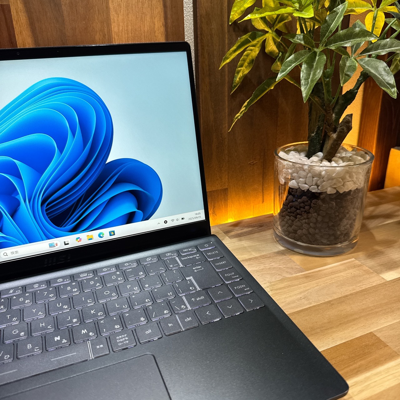 \ 公式ショップ限定価格❣️/ 《ハイスペック》MSI Modern 14 最高峰i7 第11世代 メモリ16GB SSD512GB 最新 ノートパソコン 安心サポート&3ヶ月保証付き