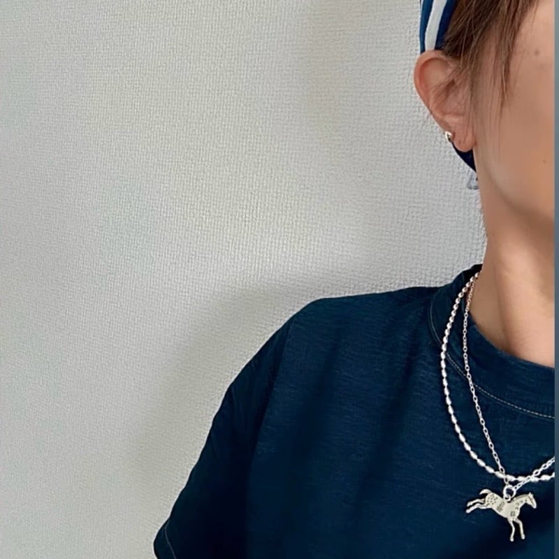 再々入荷】駆け抜ける馬 ペンダントトップ／ネックレス ホース 馬 蹄鉄
