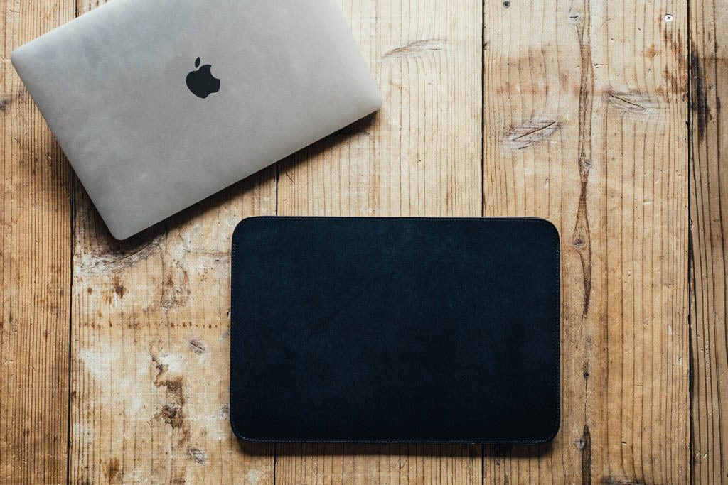 UPDATE｜No.02_Leather MacBook Case【13インチ】 | drip公式 ...