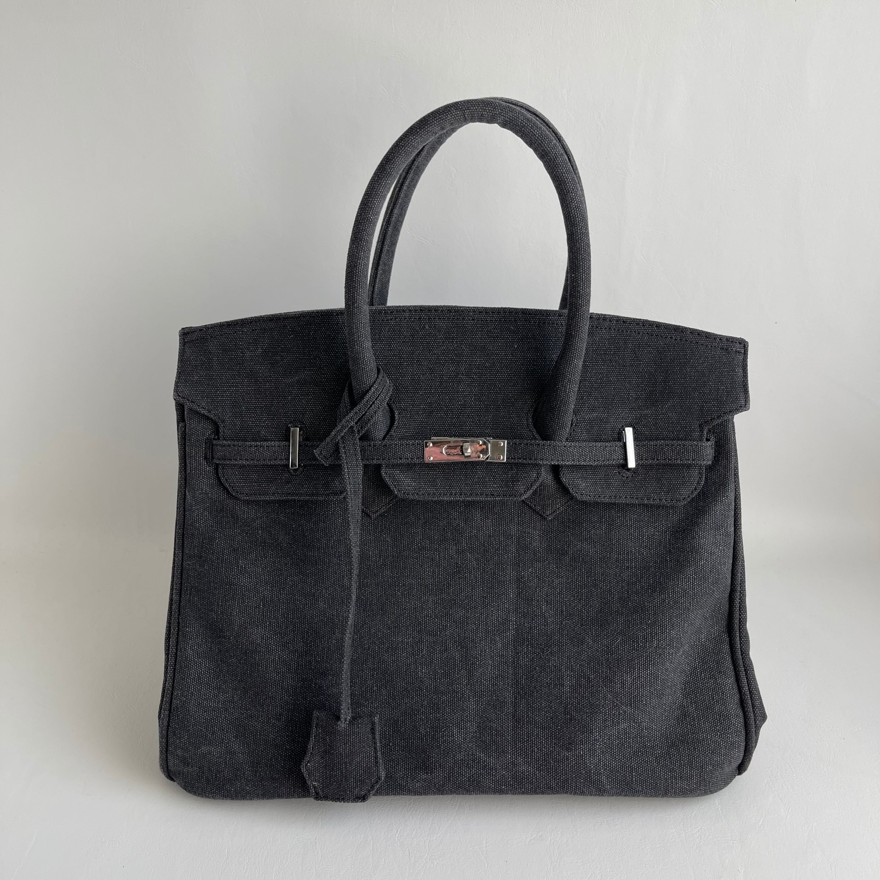 KANAGU Army BAG / Vintage Black / Fitness & logo charm | meong blue