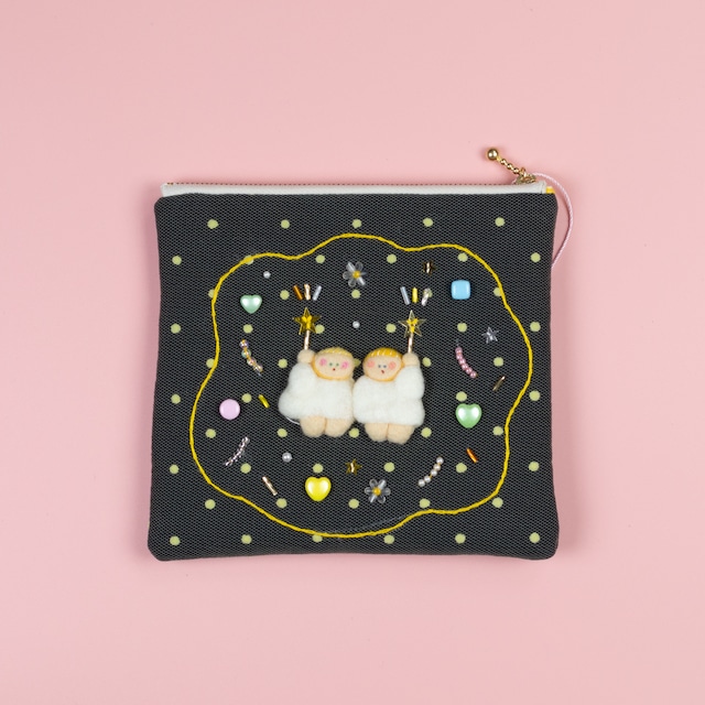 < moë > 魔法をかけるようせいちゃん pouch