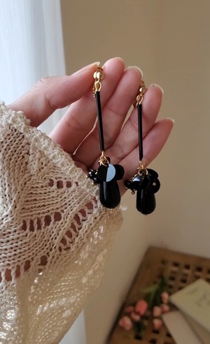 ブラックロングアクセサリー