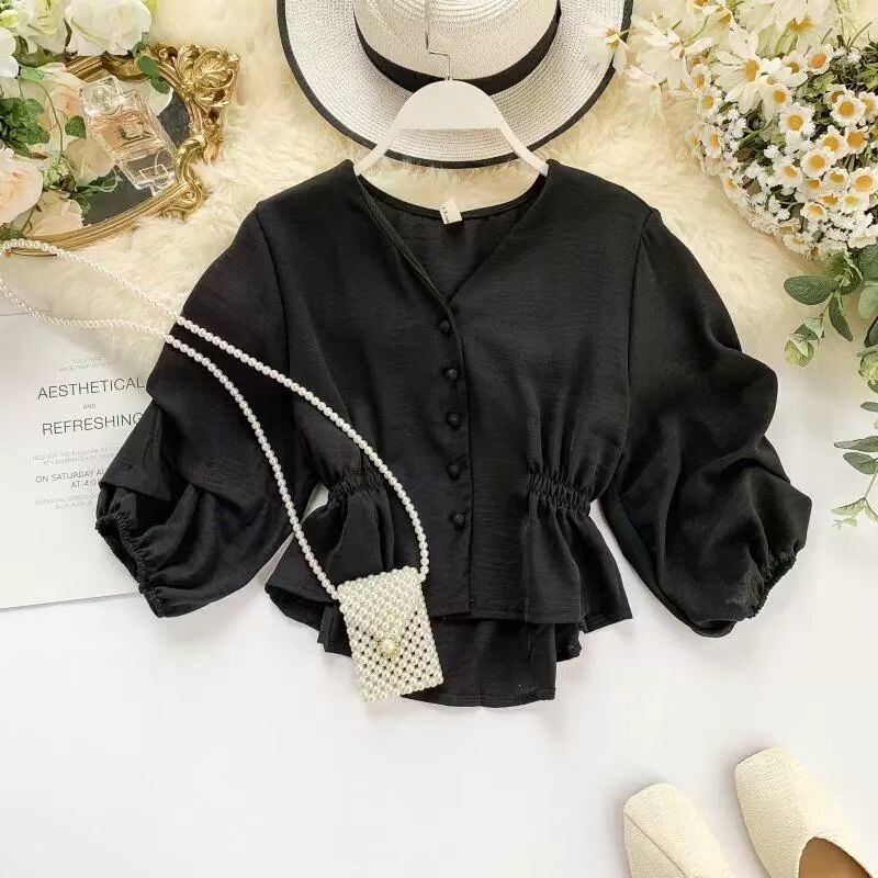 Vネックフロントボタンブラウス