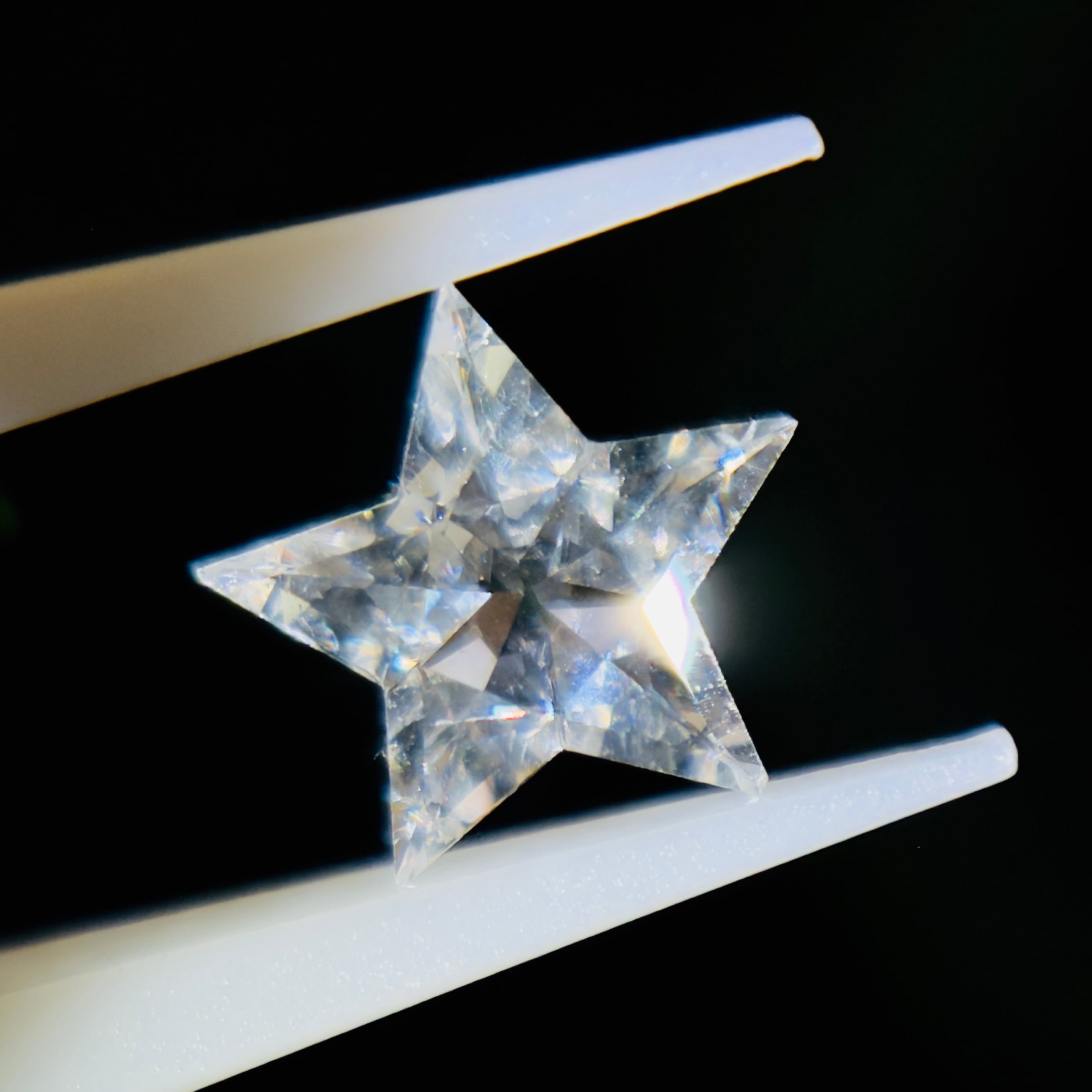 スターカットダイヤモンド 超特大 H SI2 約1カラット 天然星形ダイヤ